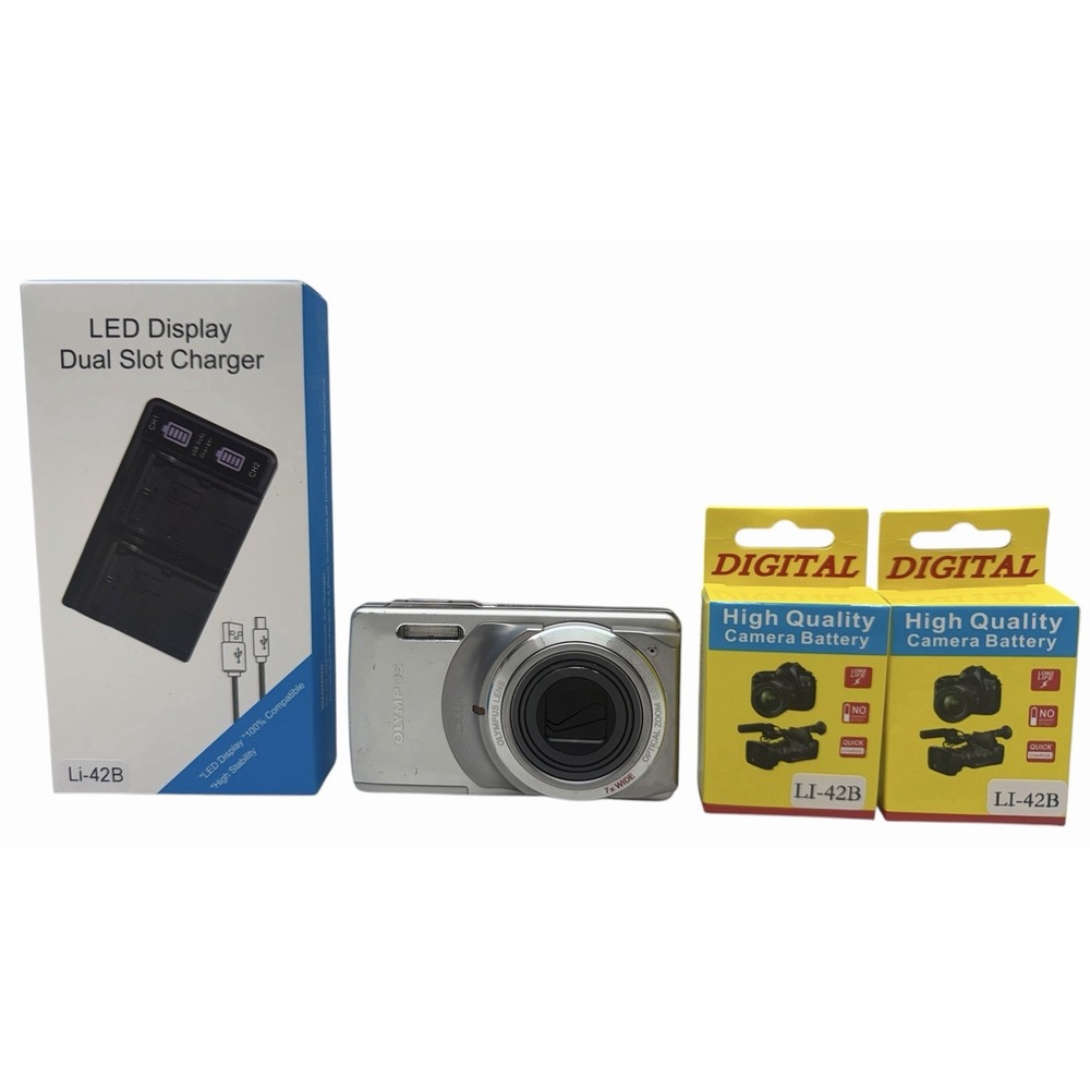 Olympus Stylus 7010 12MP Digital Camera 7x Zoom + Charger + 2 Batteries Tested